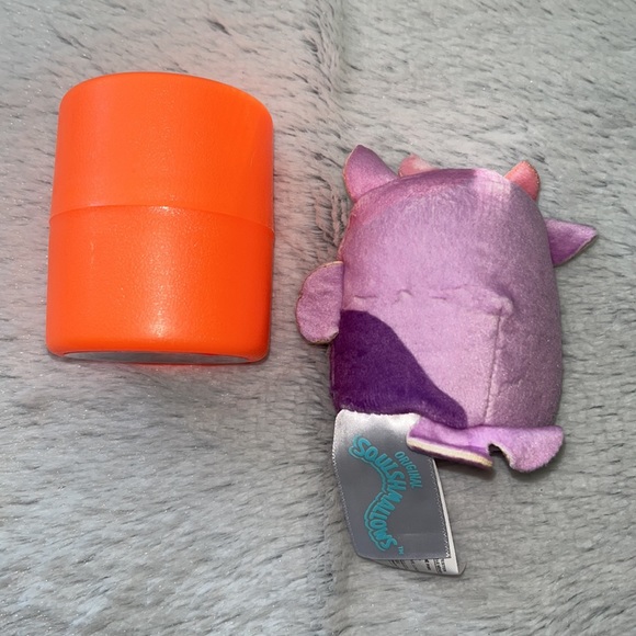 Squishmallow Purple Sea Cow Stasia - Picture 3 of 3